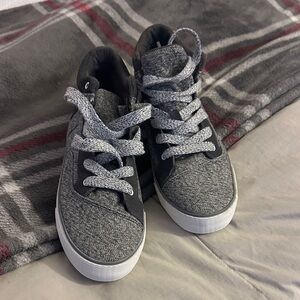 Stylish Gray TOMS Sneakers (new/never worn)